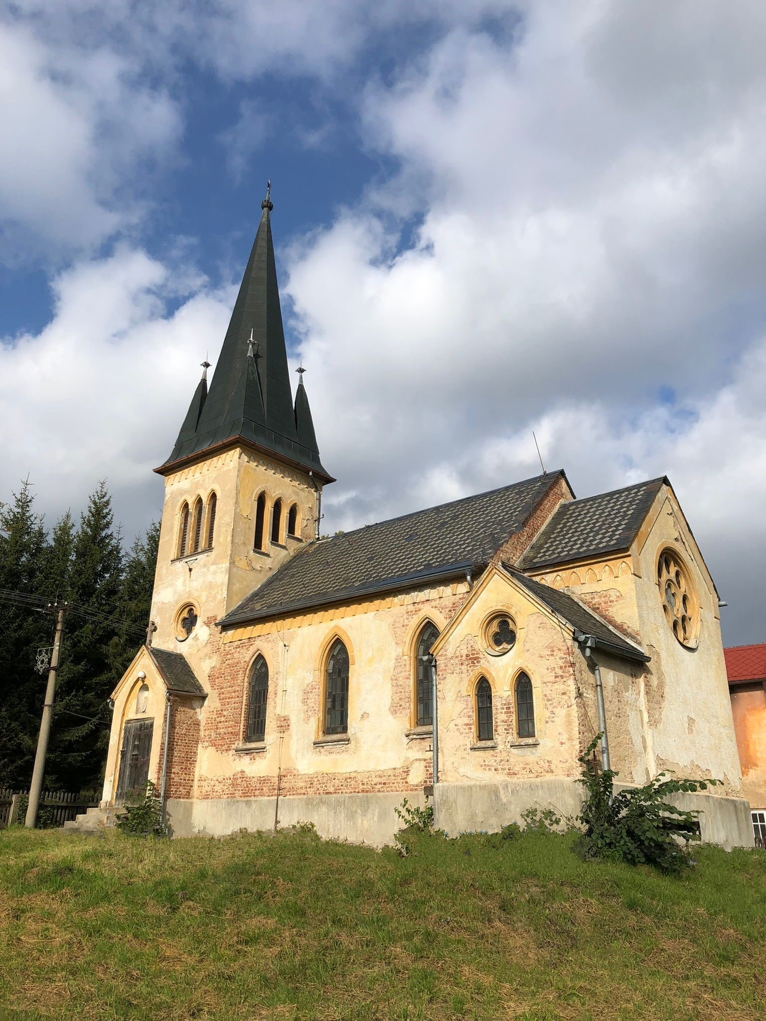 Nezisková záchrana kulturního dědictví